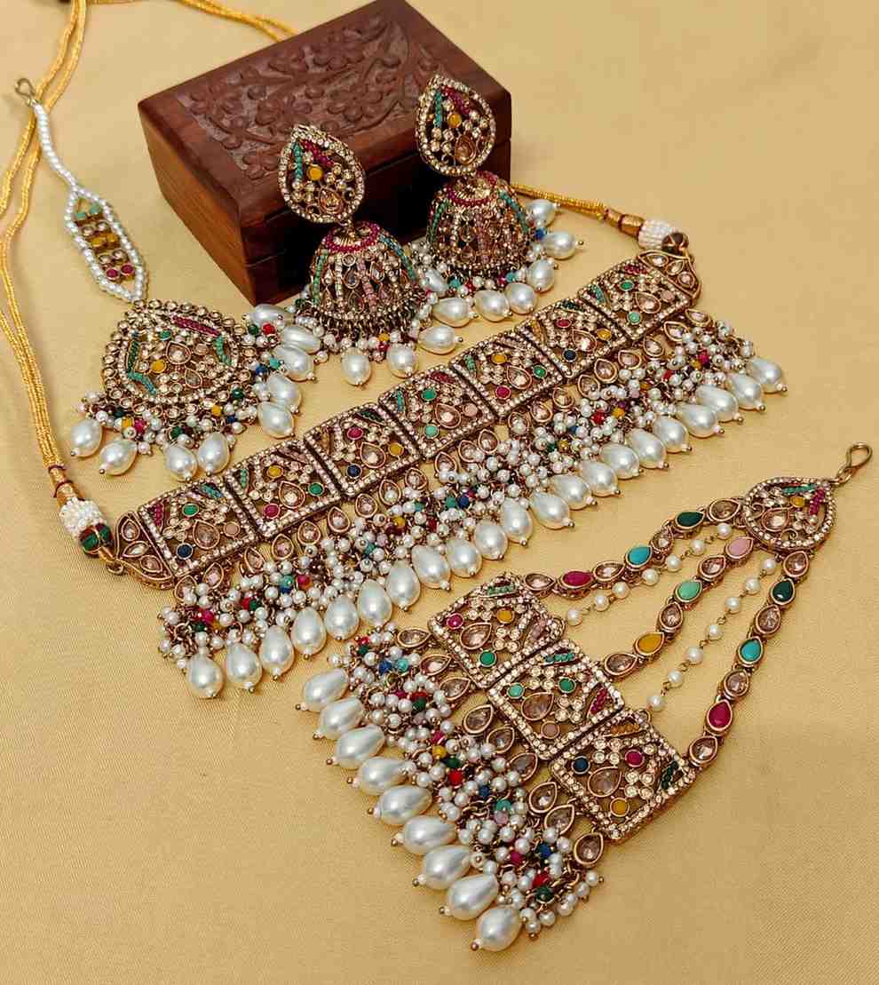 Beautiful Premium Quality Reverse Ad Stone Work Pakistani  Chokker With Beautiful Bahubali Jhumkie A