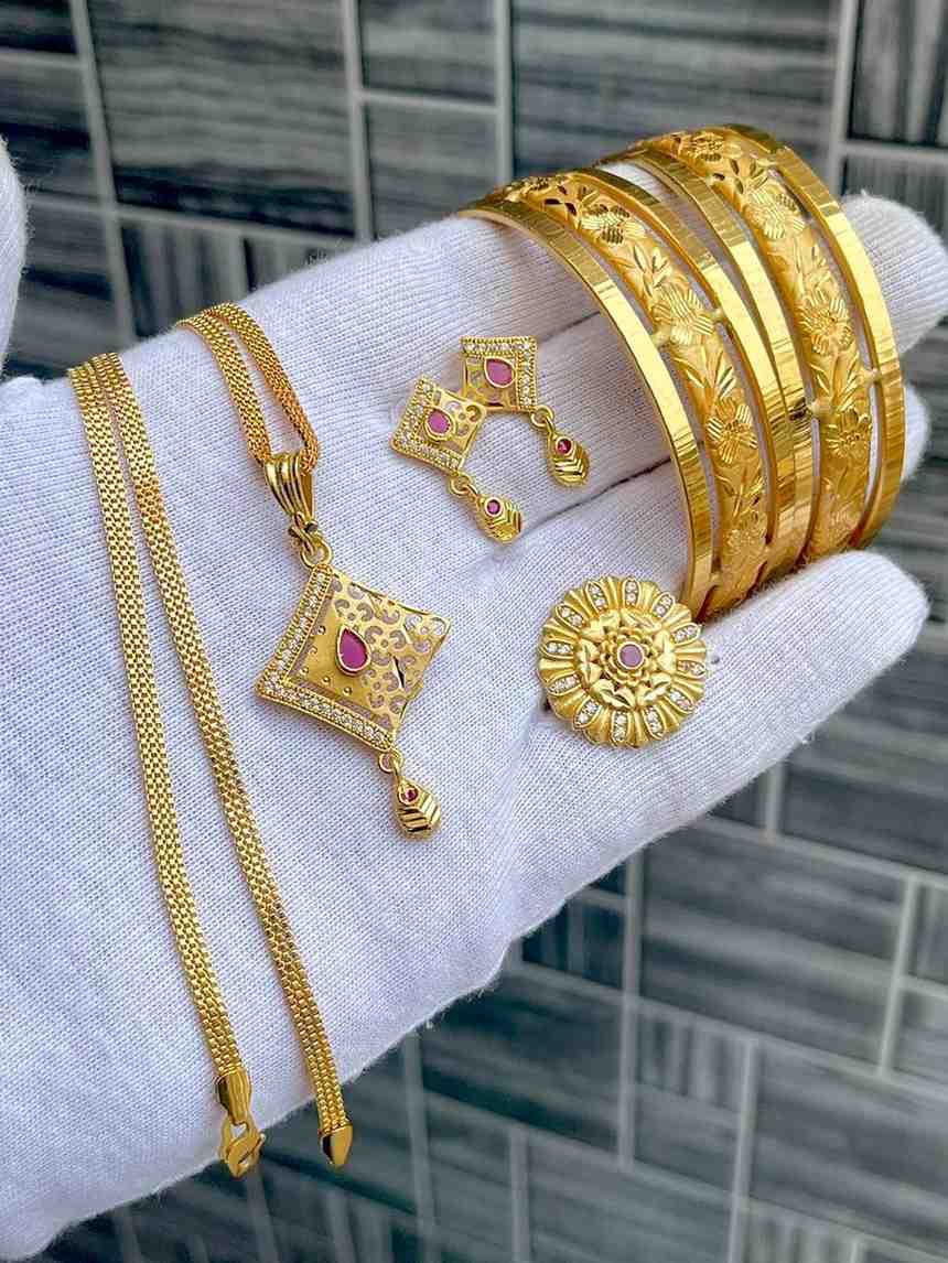 Beautiful Premium Quality Gold Plated Pendant With Tops And Adjustable Ring With Bangle Combo.... Si