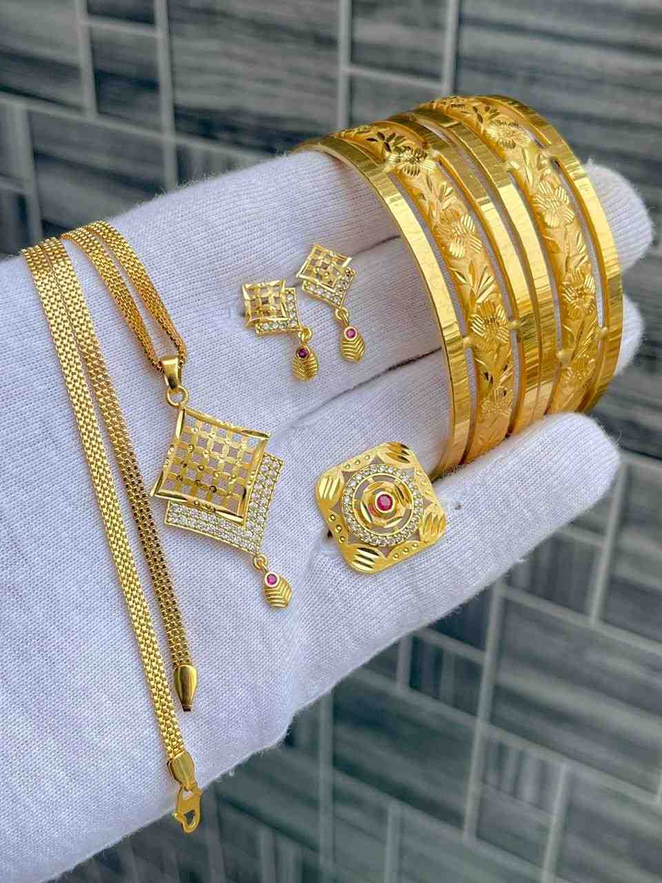 Beautiful Premium Quality Gold Plated Pendant With Tops And Adjustable Ring With Bangle Combo.... Si