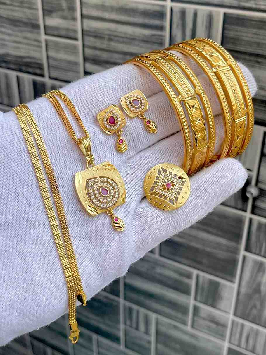 Beautiful Premium Quality Gold Plated Pendant With Tops And Adjustable Ring With Bangle Combo.... Si