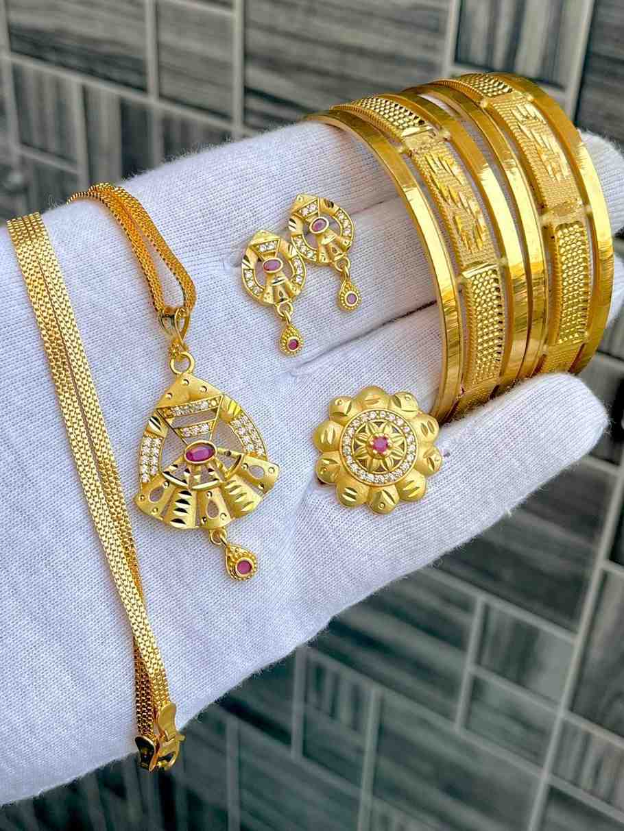 Beautiful Premium Quality Gold Plated Pendant With Tops And Adjustable Ring With Bangle Combo.... Si