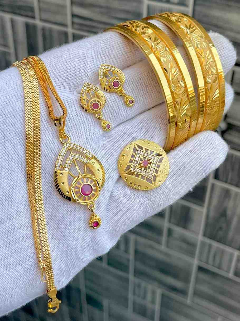 Beautiful Premium Quality Gold Plated Pendant With Tops And Adjustable Ring With Bangle Combo.... Si