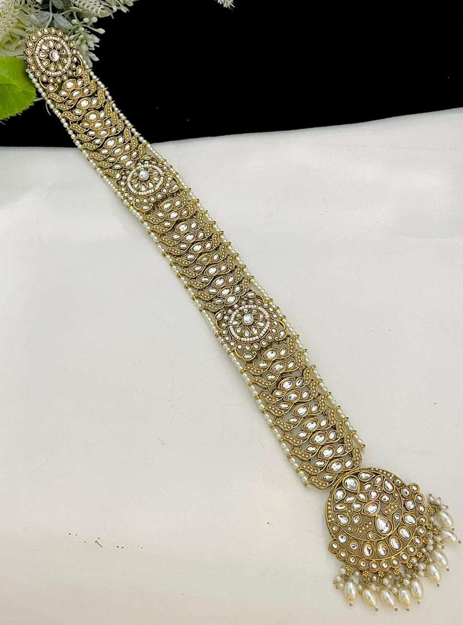 Beautiful Premium Quality Mehndi Polish Kundan Hair Chotti Original Pieces…..