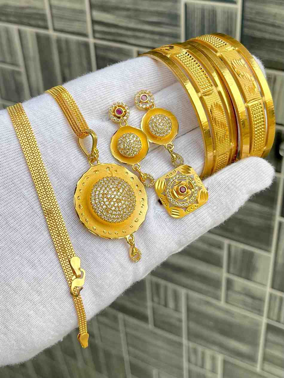 Beautiful Premium Quality Gold Plated Pendant With Tops And Adjustable Ring With Bangle Combo.... Si