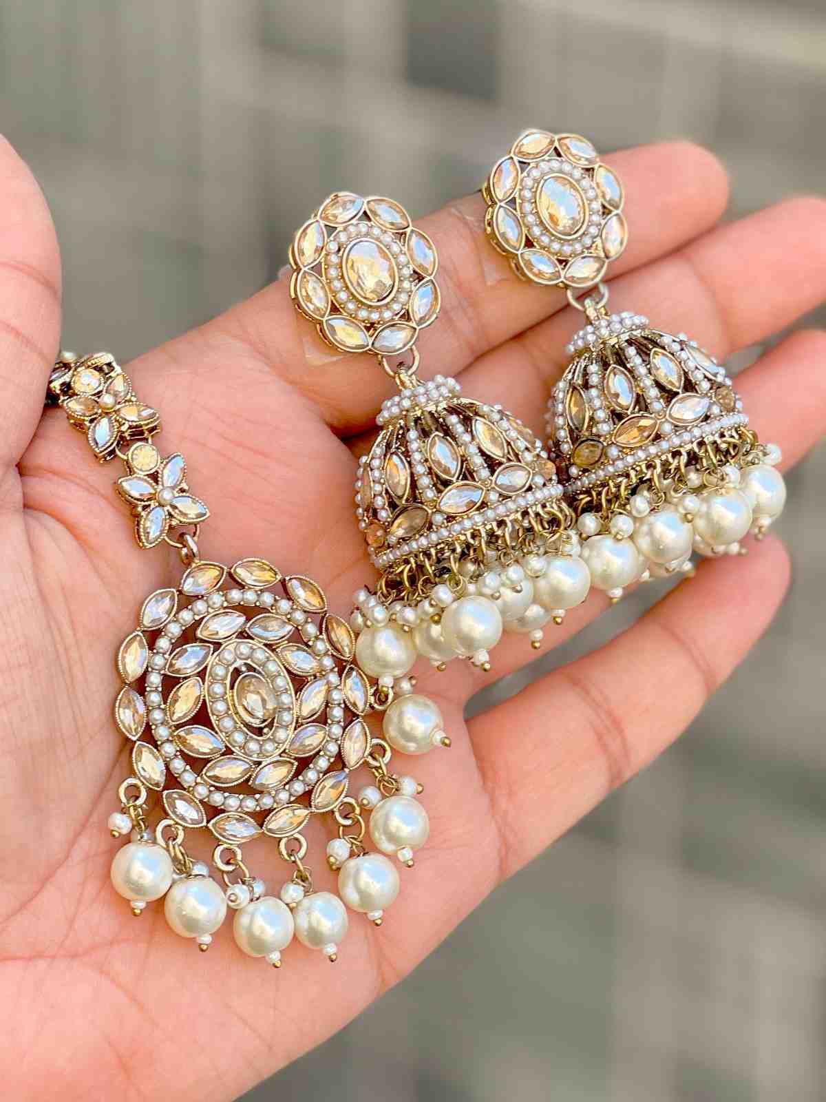 Beautiful Premium Quality Reverse Ad Pakistani Work Jhumka With Big Size Tika….