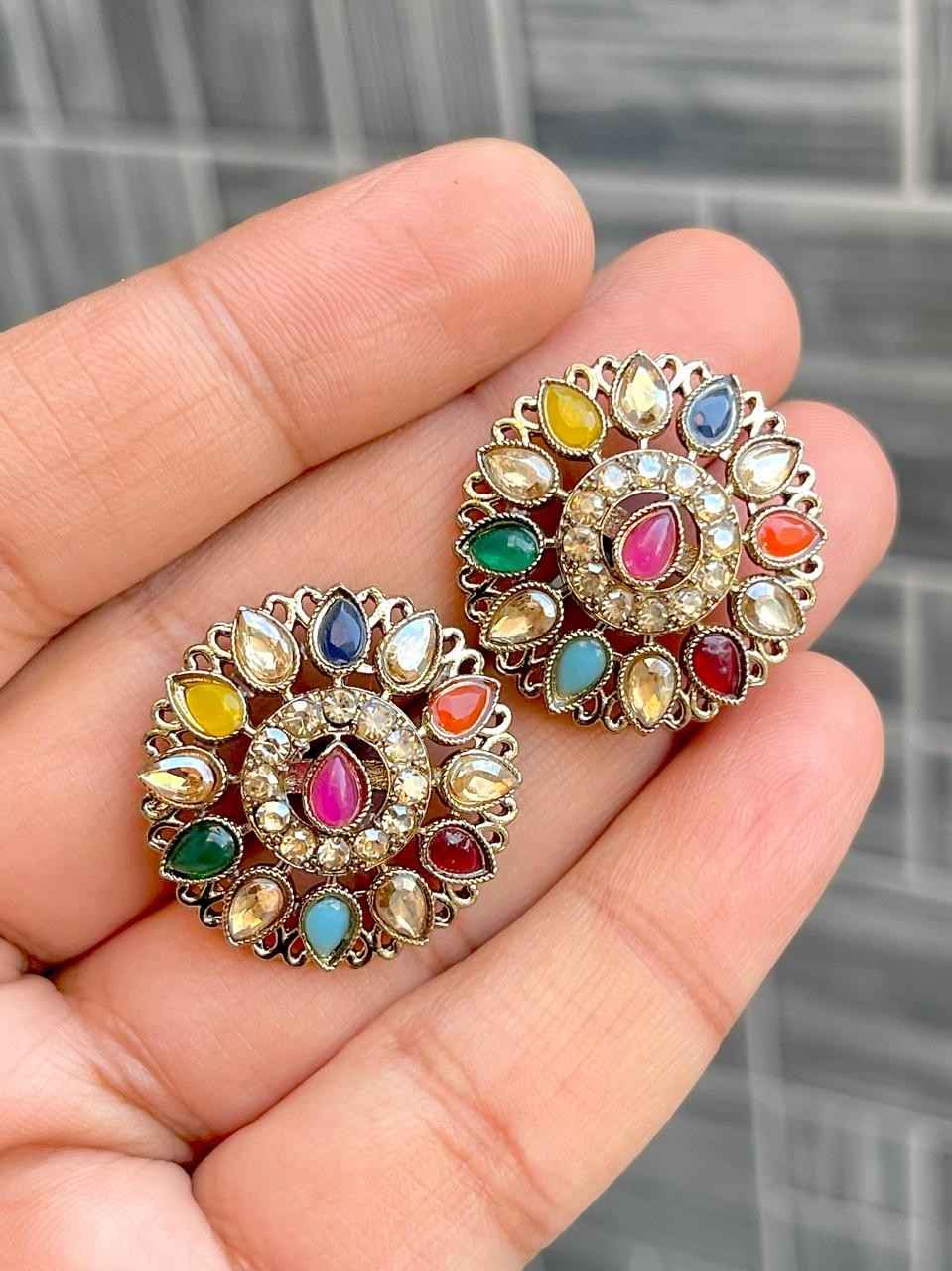 Beautiful Premium Quality Reverse Ad Stone   Studs