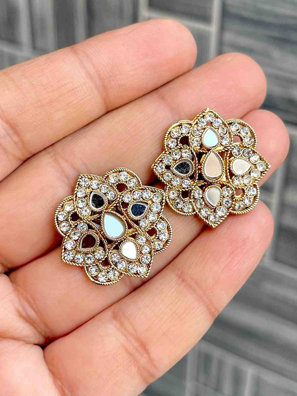 Beautiful Premium Quality Mirror ? Work Big Size  Studs