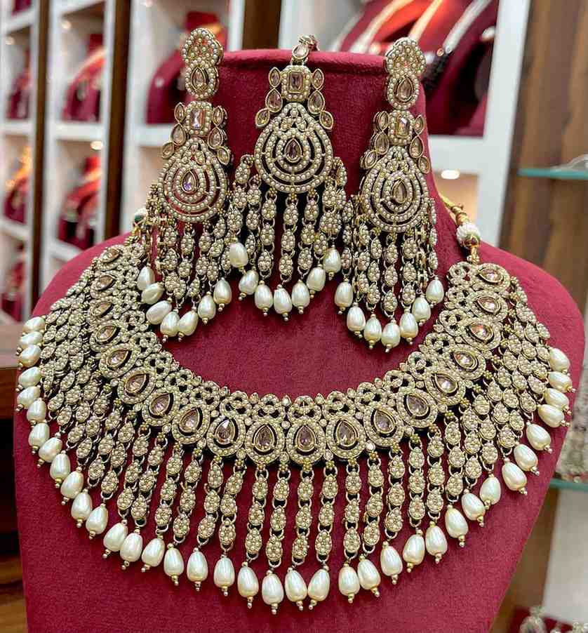 Beautiful Premium Quality Reverse Ad Stone Work Pakistani Necklace With Earrings And Tika...