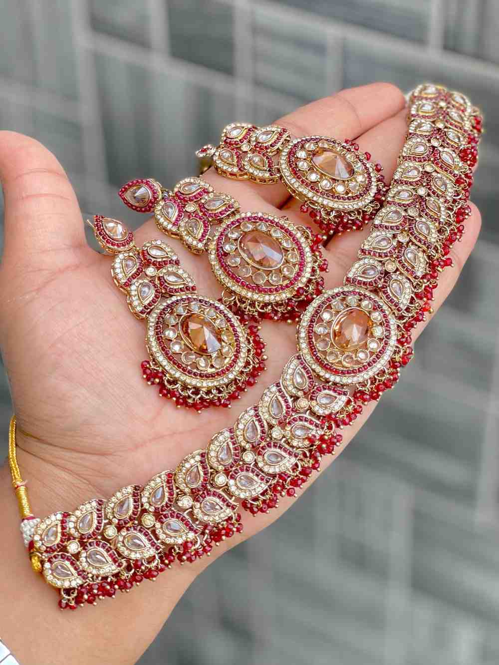 Beautiful Premium Quality Reverse Ad Stone Work Chokker With Beautiful Reverse Ad Stone Work Earring