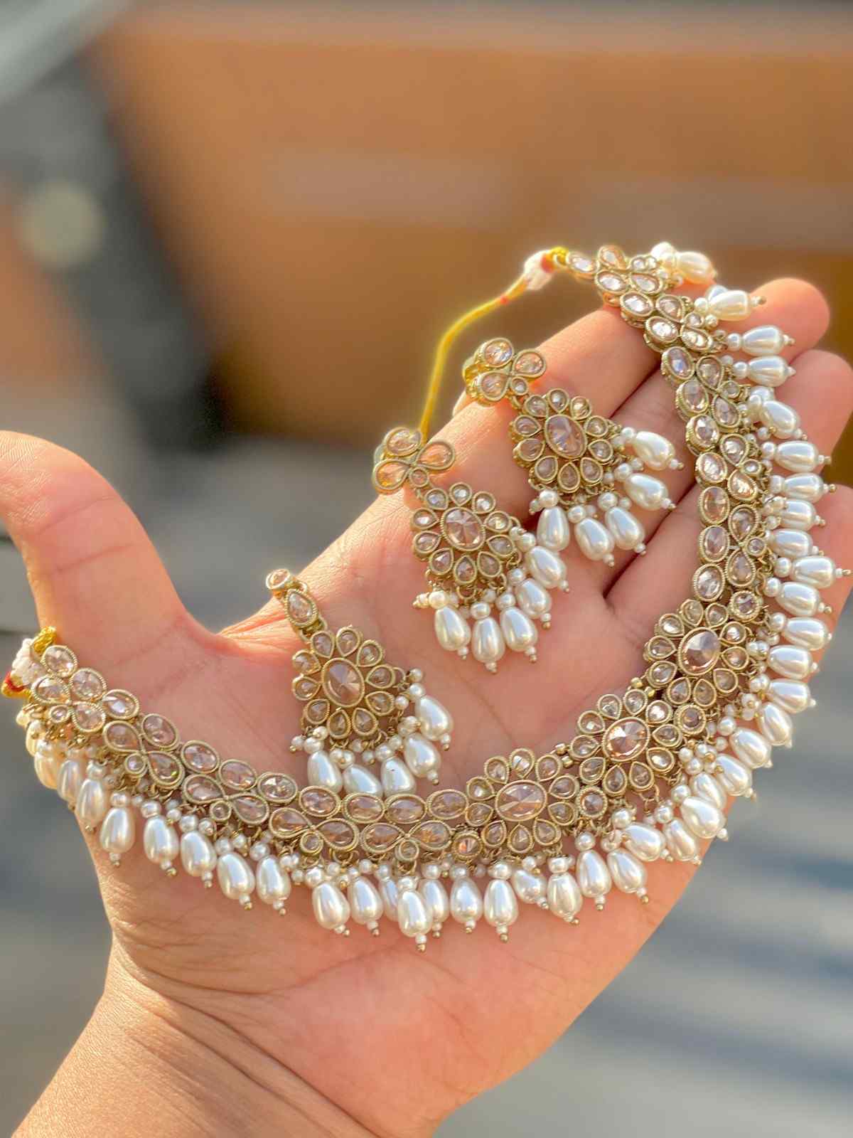 Beautiful Premium Quality Reverse Ad Stone Work Necklace With Beautiful Earrings And tika... New Lau