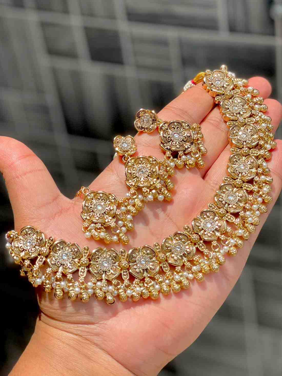 Beautiful Premium Quality Matt Gold Plated Original Brass Polky Necklace With Beautiful Earrings And