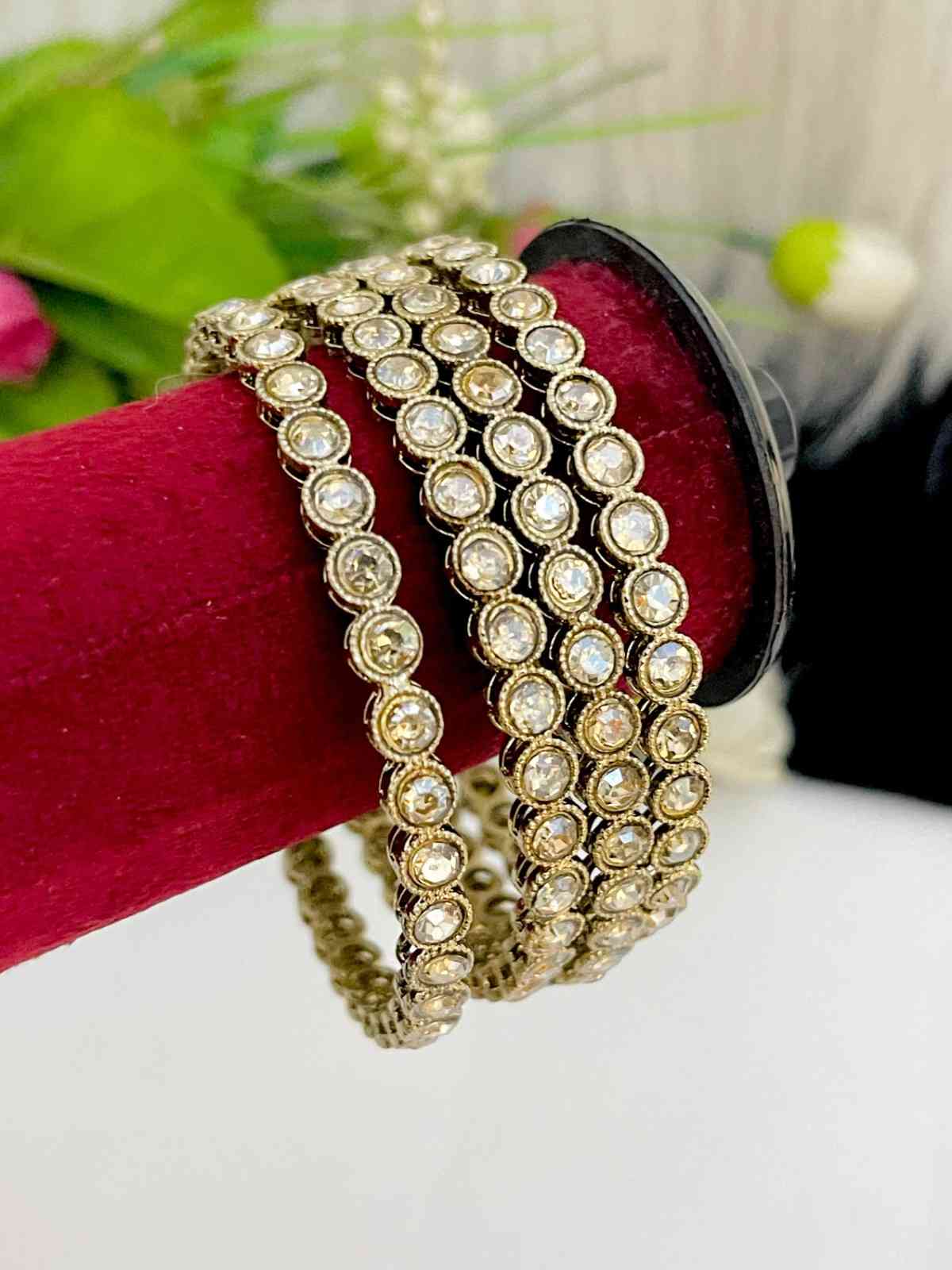Beautiful Premium Quality Reverse Ad 4 Pc’s Bangle Set.... Size 2.4 2.6 2.8 2.10