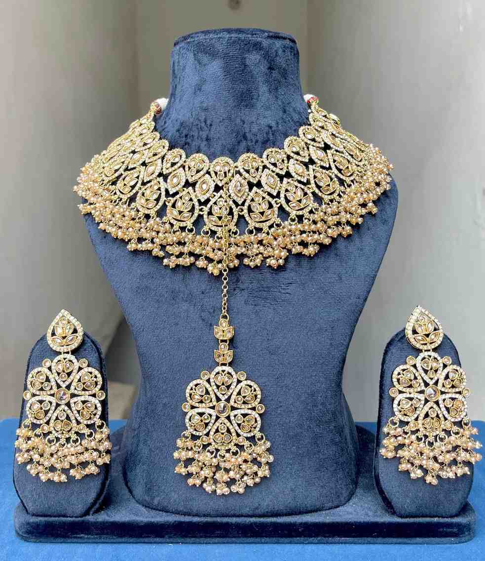 Beautiful Premium Quality Reverse Ad Stone Work Pakistani Bridal Necklace With Beautiful  Earrings