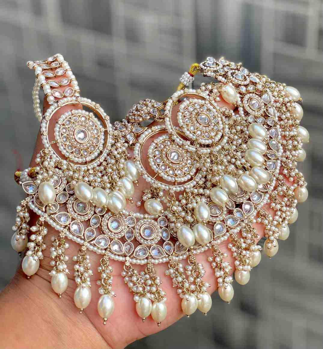 Beautiful Premium Quality Reverse Ad Stone Work Pakistani Necklace With Beautiful Earrings And Tika