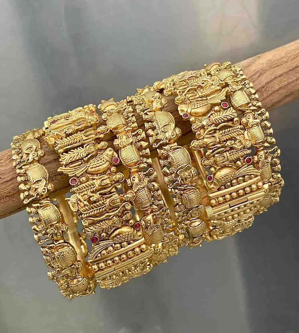 Matt Polish Both Hand Bangle Set