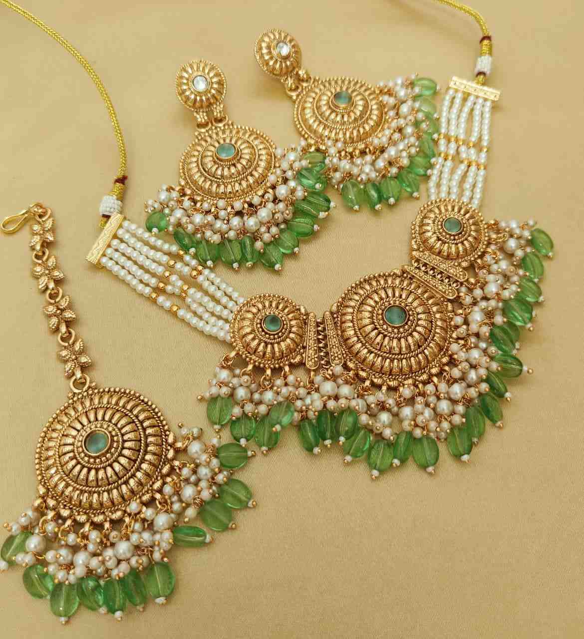 Gold Plated Matt Polish Chokker With Earrings And Tika