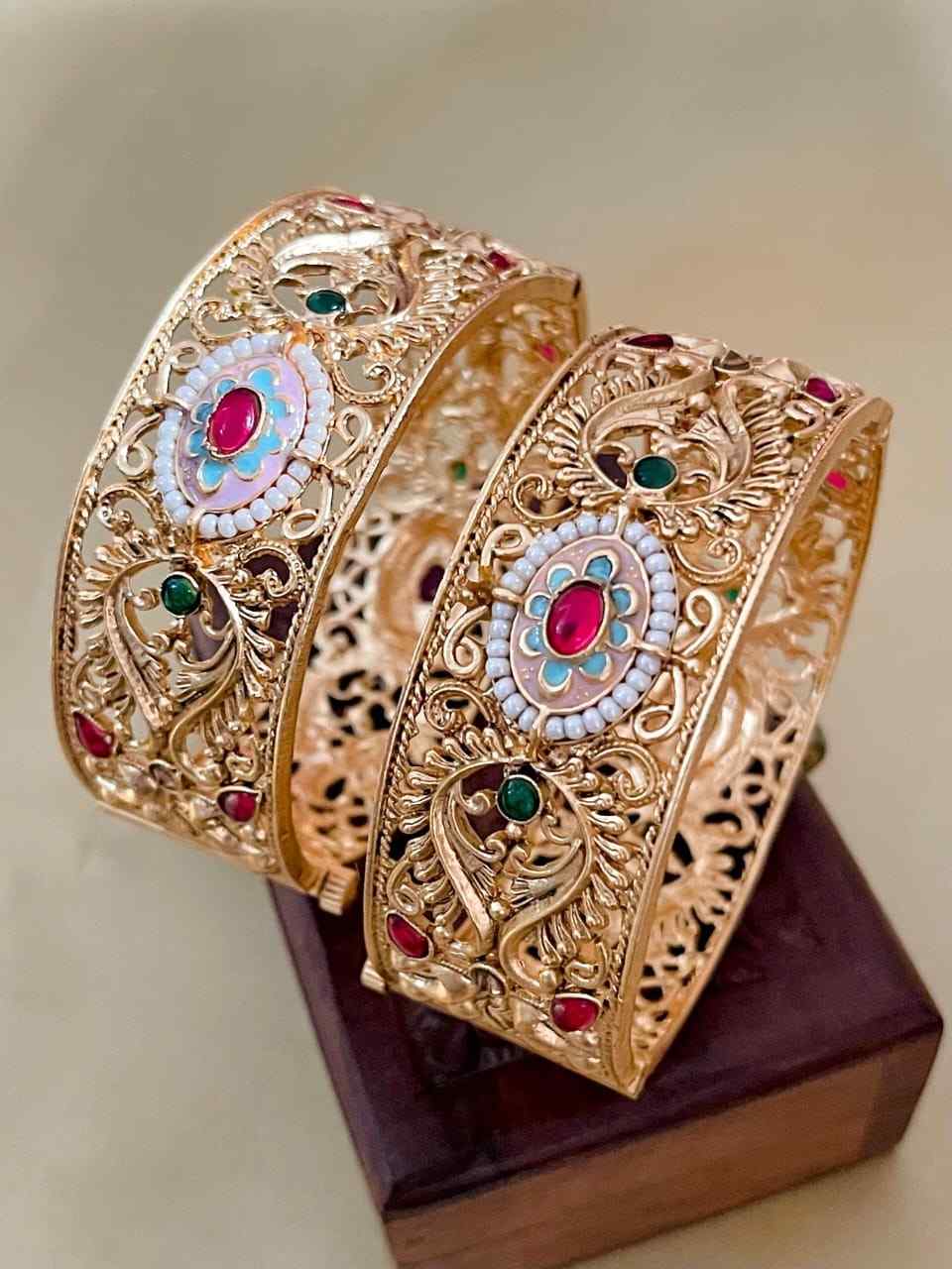 Gold Plated Matt Gold Kda Pair