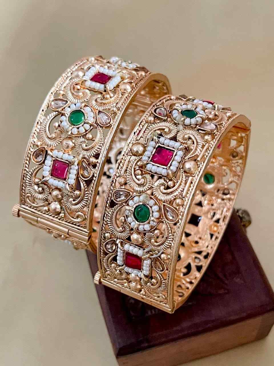 Gold Plated Matt Gold Kda Pair