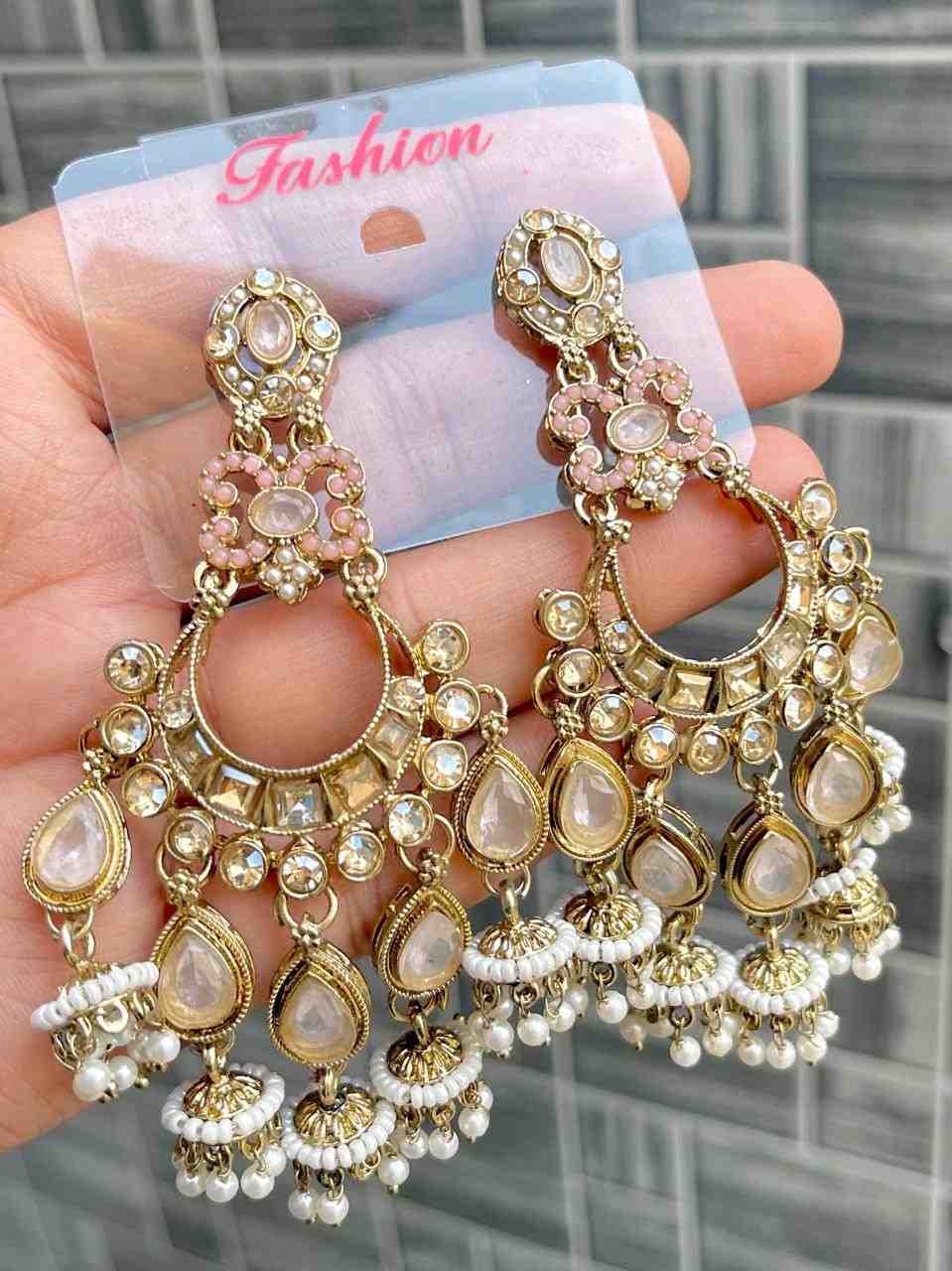 Beautiful Premium Quality Kundan Big Size Statement Earrings....